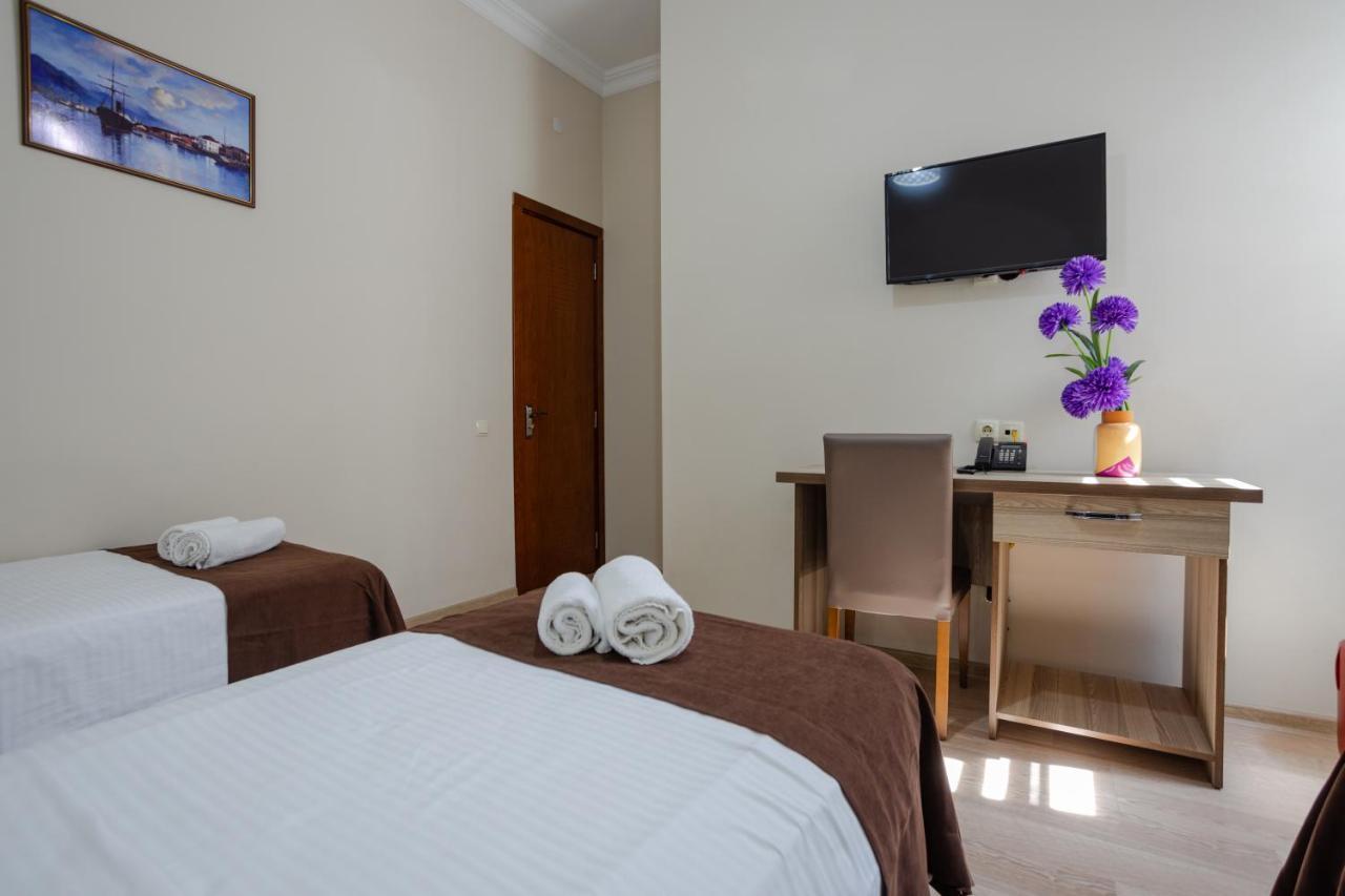 Daisi Sunset Hotel Batumi Esterno foto